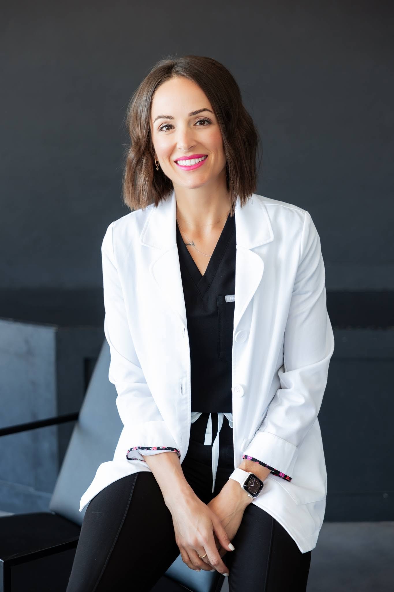 Dr. Traci Leon